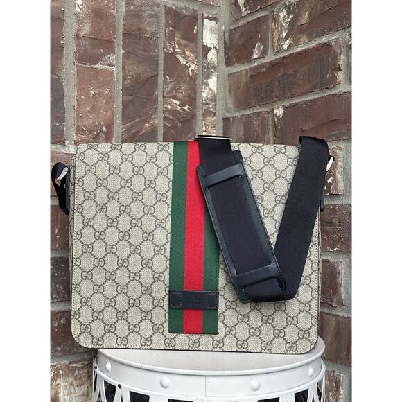 Gucci Web Flap Messenger Bag GG Coated Canvas Medium 23909 - Picture 1 of 8